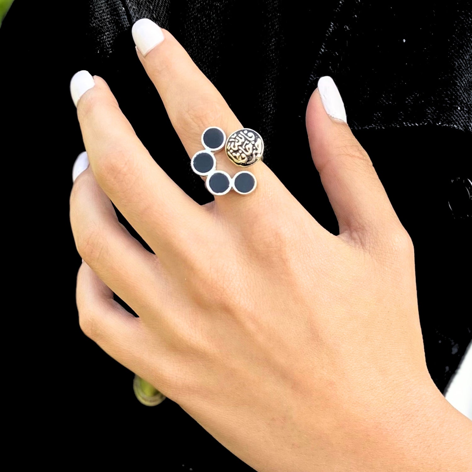 خاتم إكليبس هارموني للخط العربي