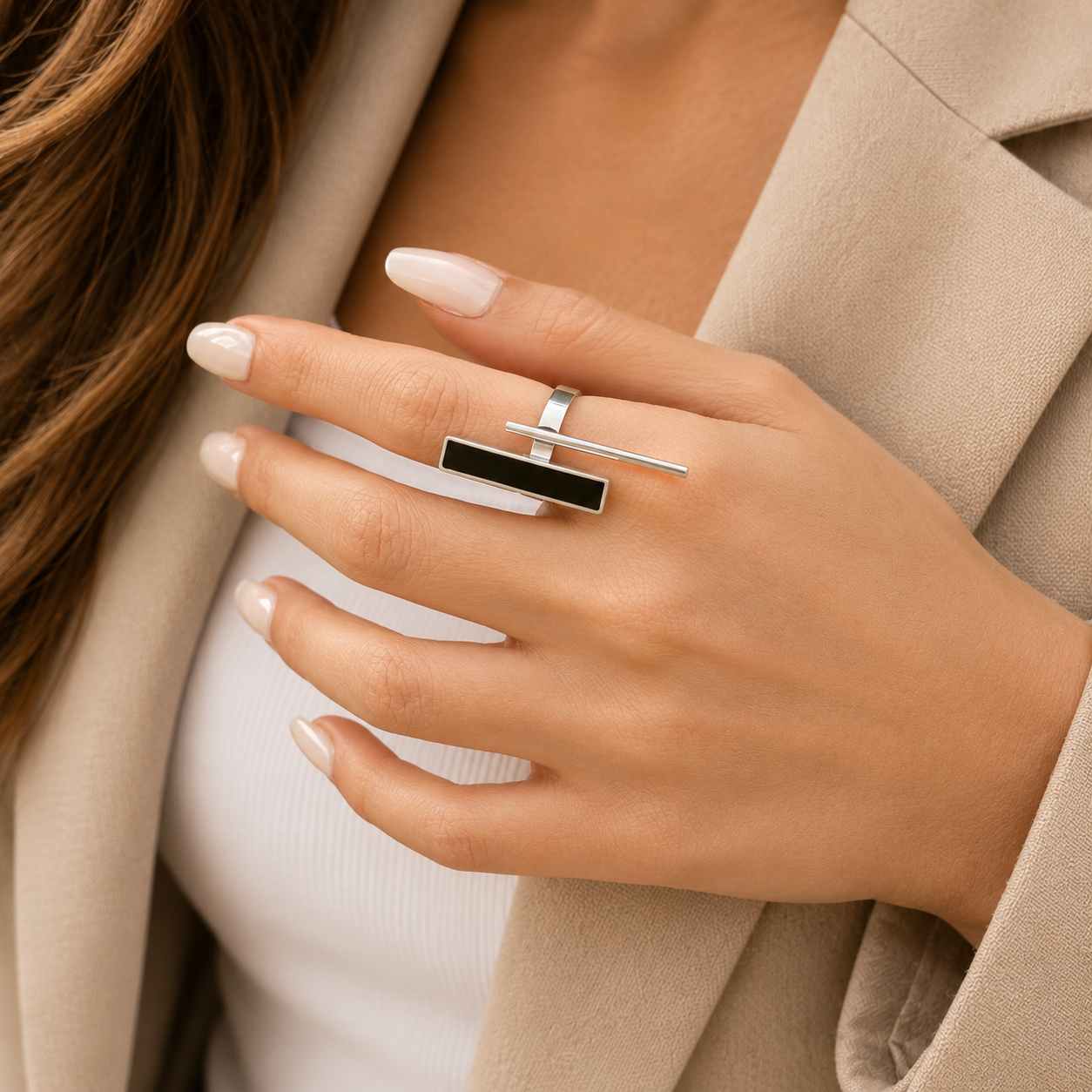 Onyx Line Ring
