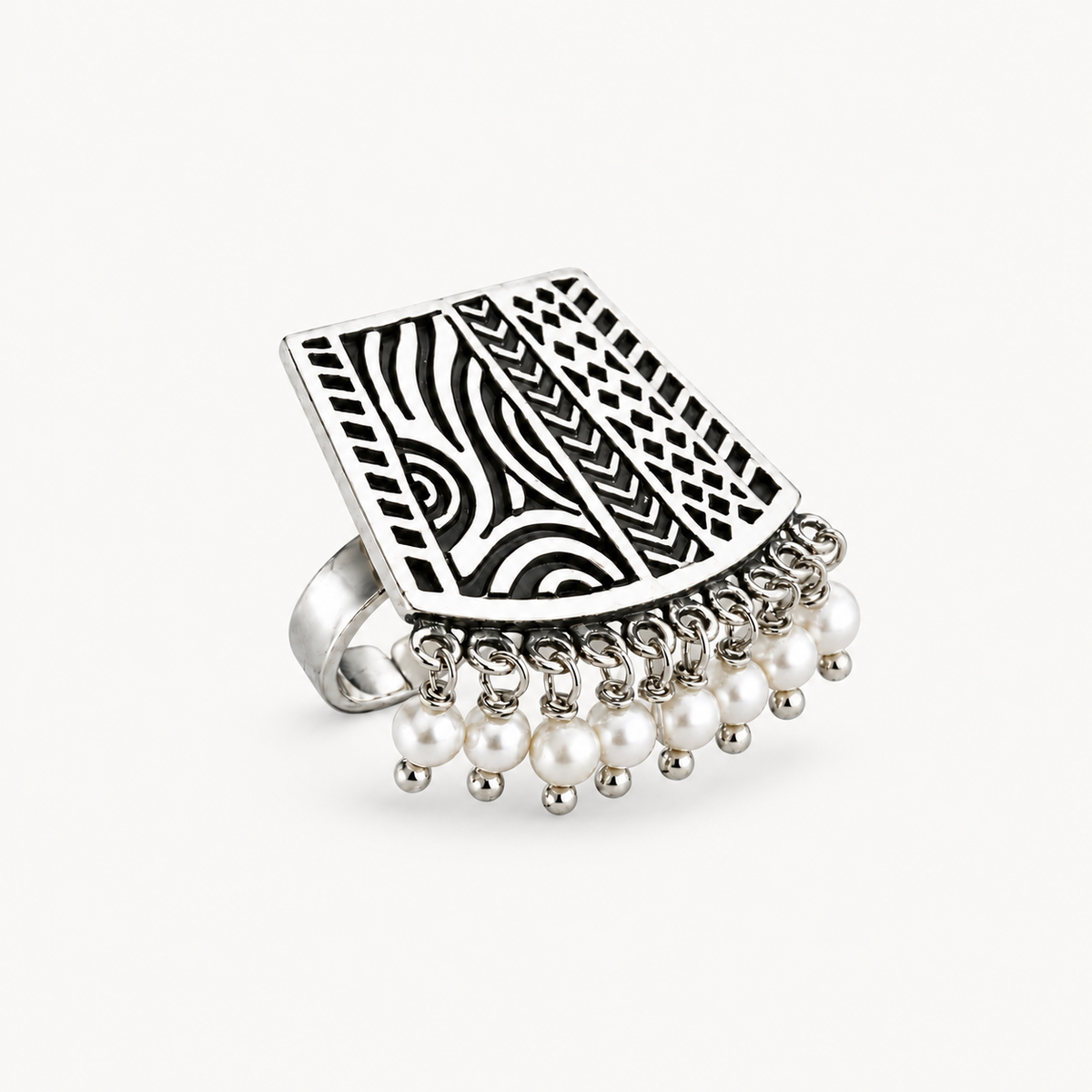 Pearl Heritage Silver Ring